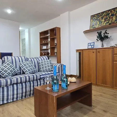 Apartment Centrico Familiar - Rh 54 *
